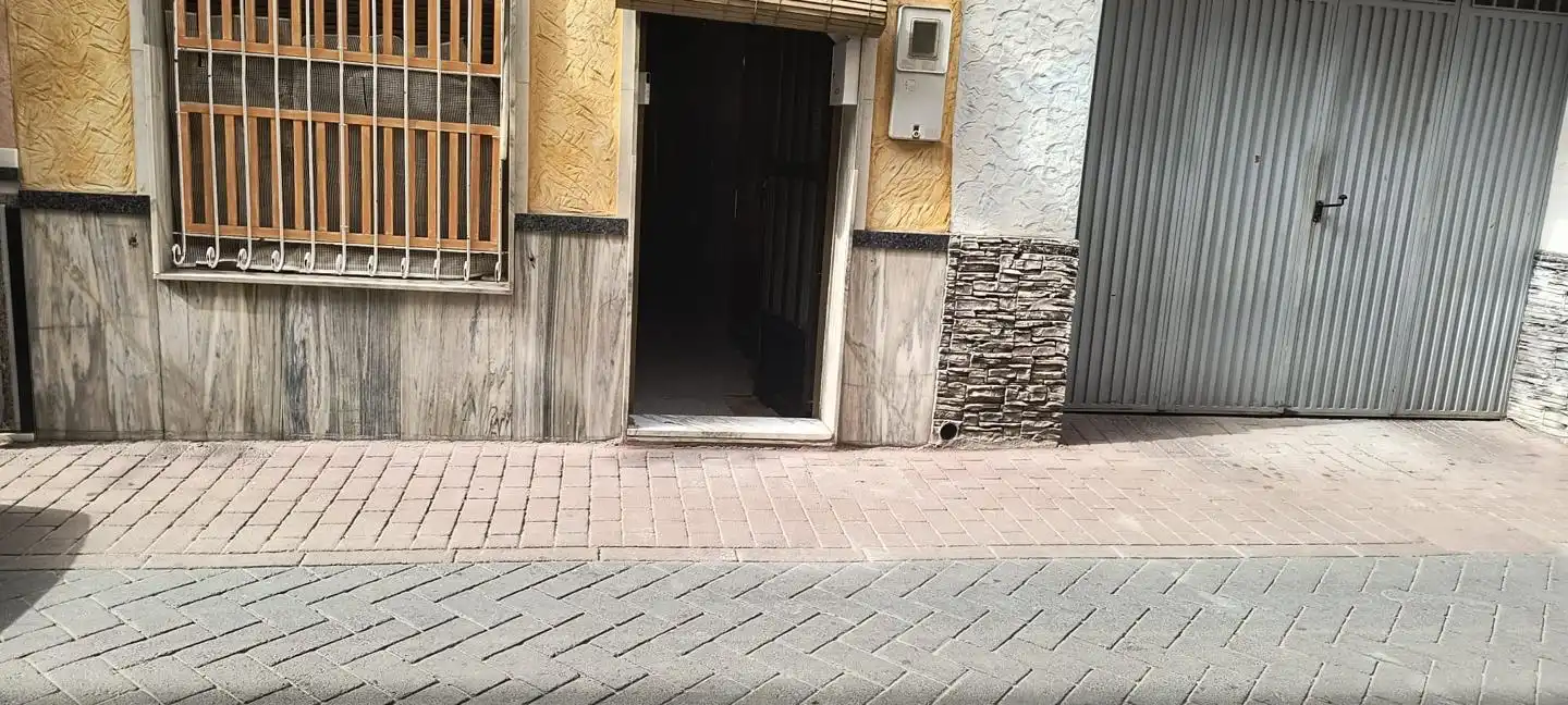Vista exterior de Casa o chalet en venta en Novelda con Trastero