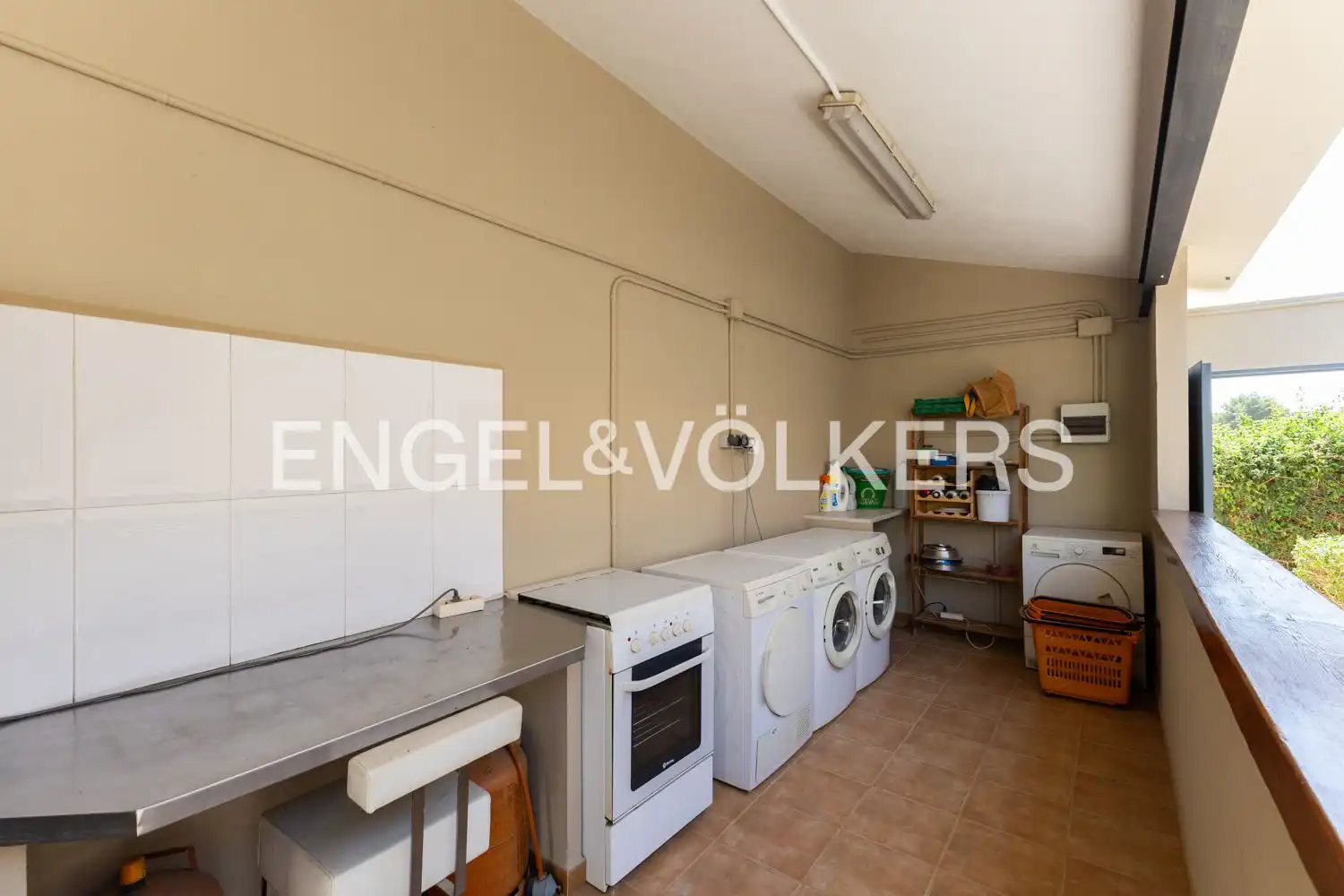 Houses for sale in Montserrat  with Air Conditioner, Heating and Private garden