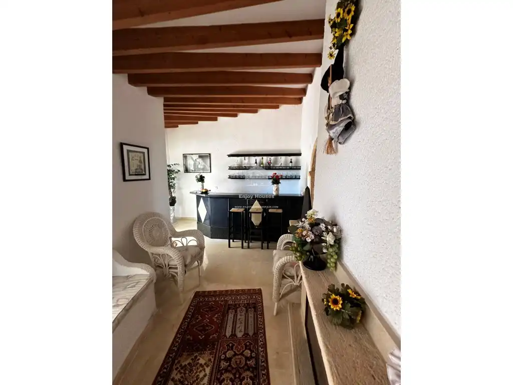 Houses for sale in Montgó - Ermita