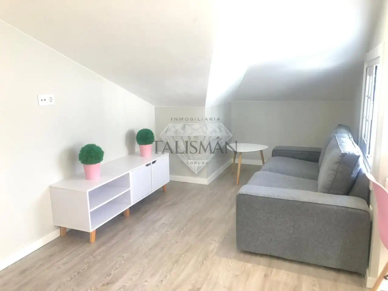 Habitación de Piso de alquiler en Nigrán con Terraza y Amueblado