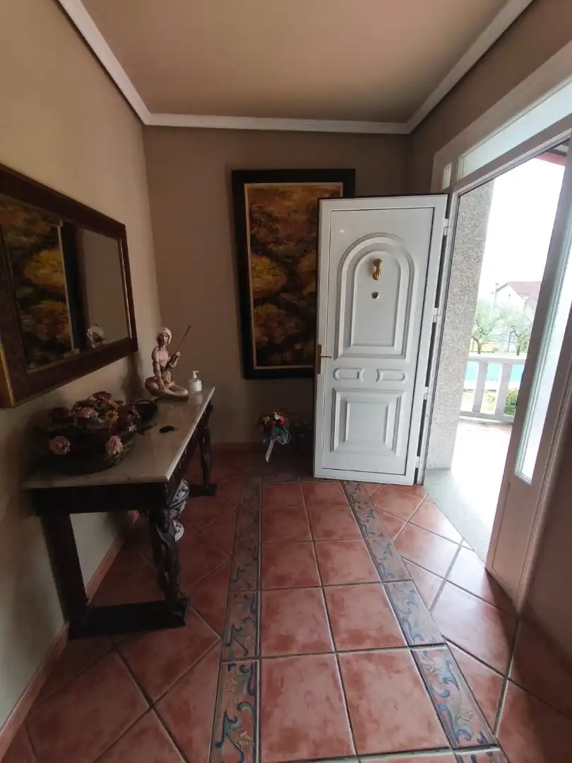 Houses for sale in Toén  with Heating, Private garden and Parquet flooring