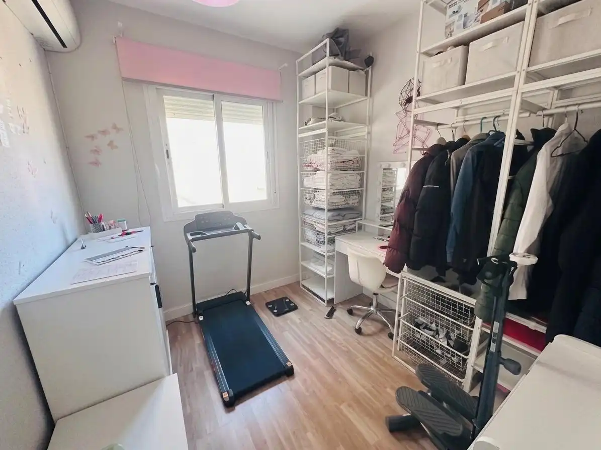 Habitación de Piso en venta en Málaga con Aire acondicionado, Parquet y Balcón