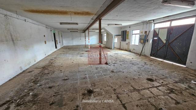 Nave industrial en Venta en Tejares - Chamberí - Alcades