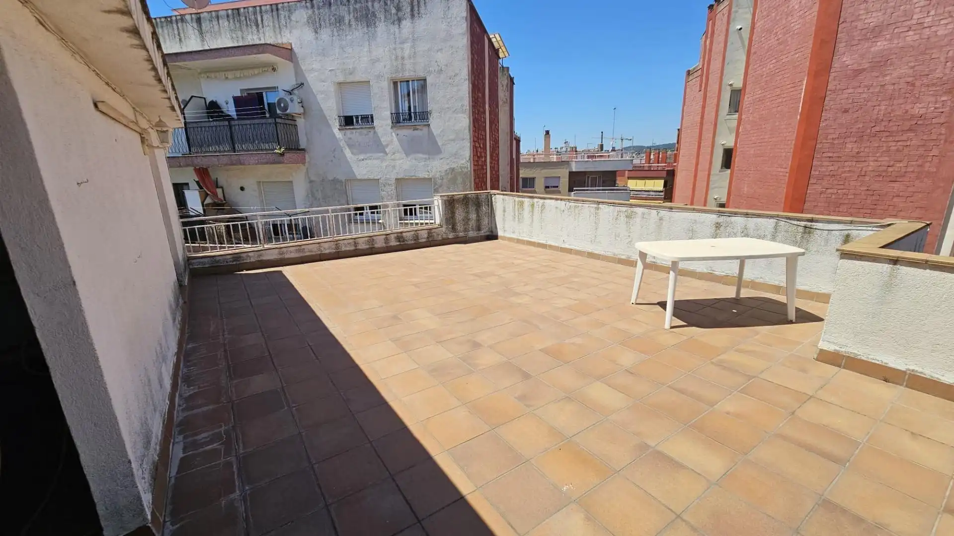 Terraza de Piso en venta en Pineda de Mar con Calefacción, Terraza y Balcón