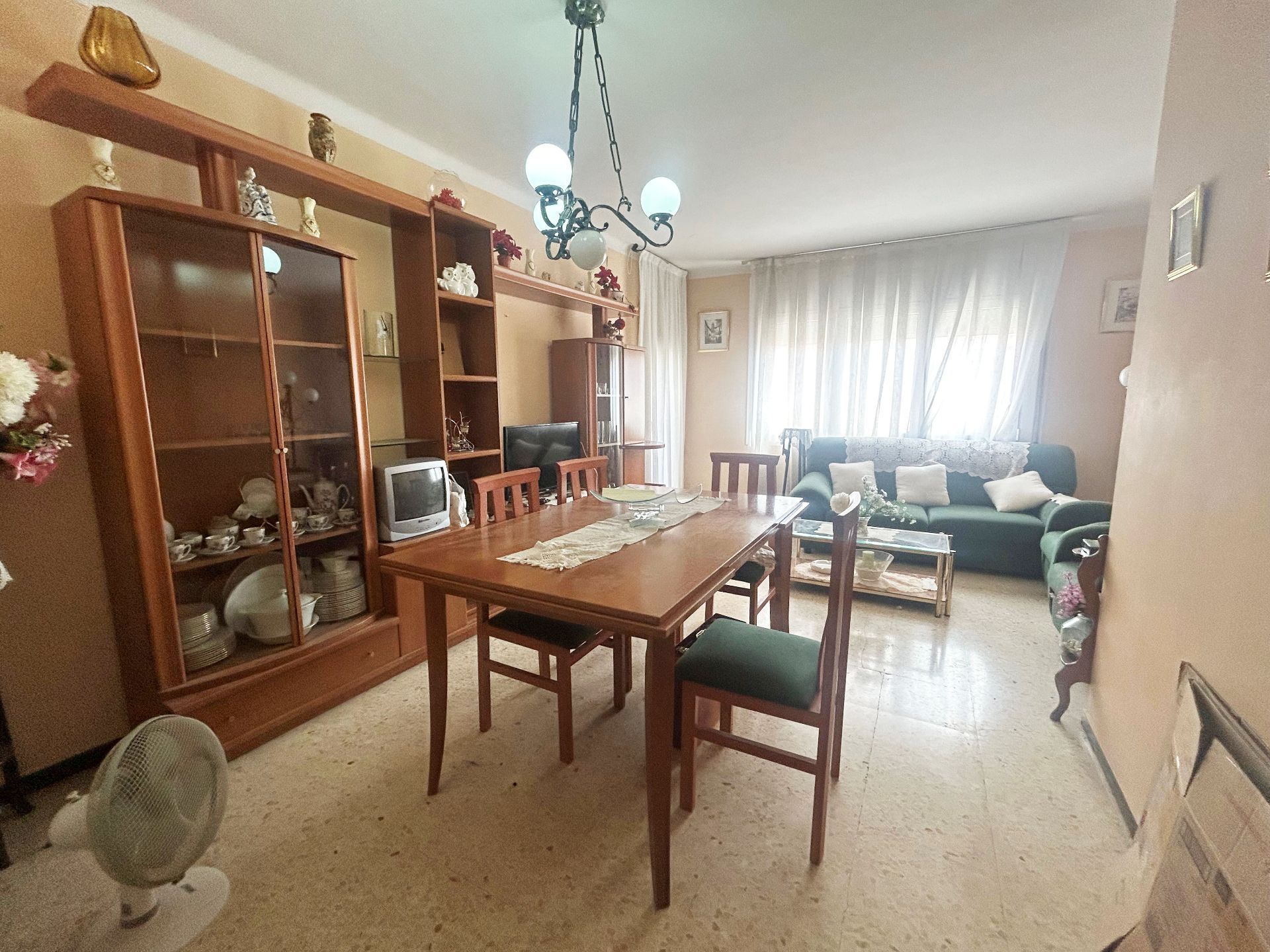 Dining room of Flat for sale in Manlleu  with Heating and Terrace