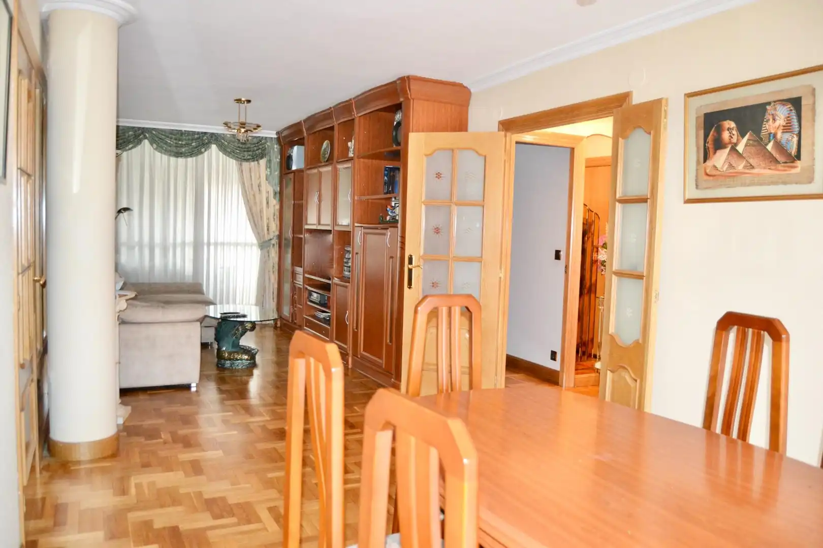 Comedor de Piso en venta en  Pamplona / Iruña con Aire acondicionado, Calefacción y Parquet