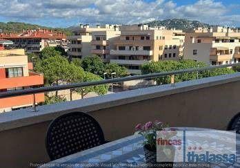 Duplex for sale in Lloret de Mar