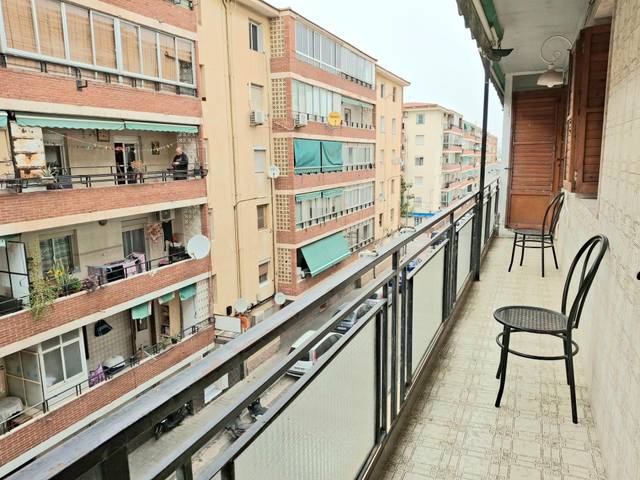 Apartamento en Alquiler en Calle del Músico Alfonsea en Virgen del Remedio - Parque Lo Morant