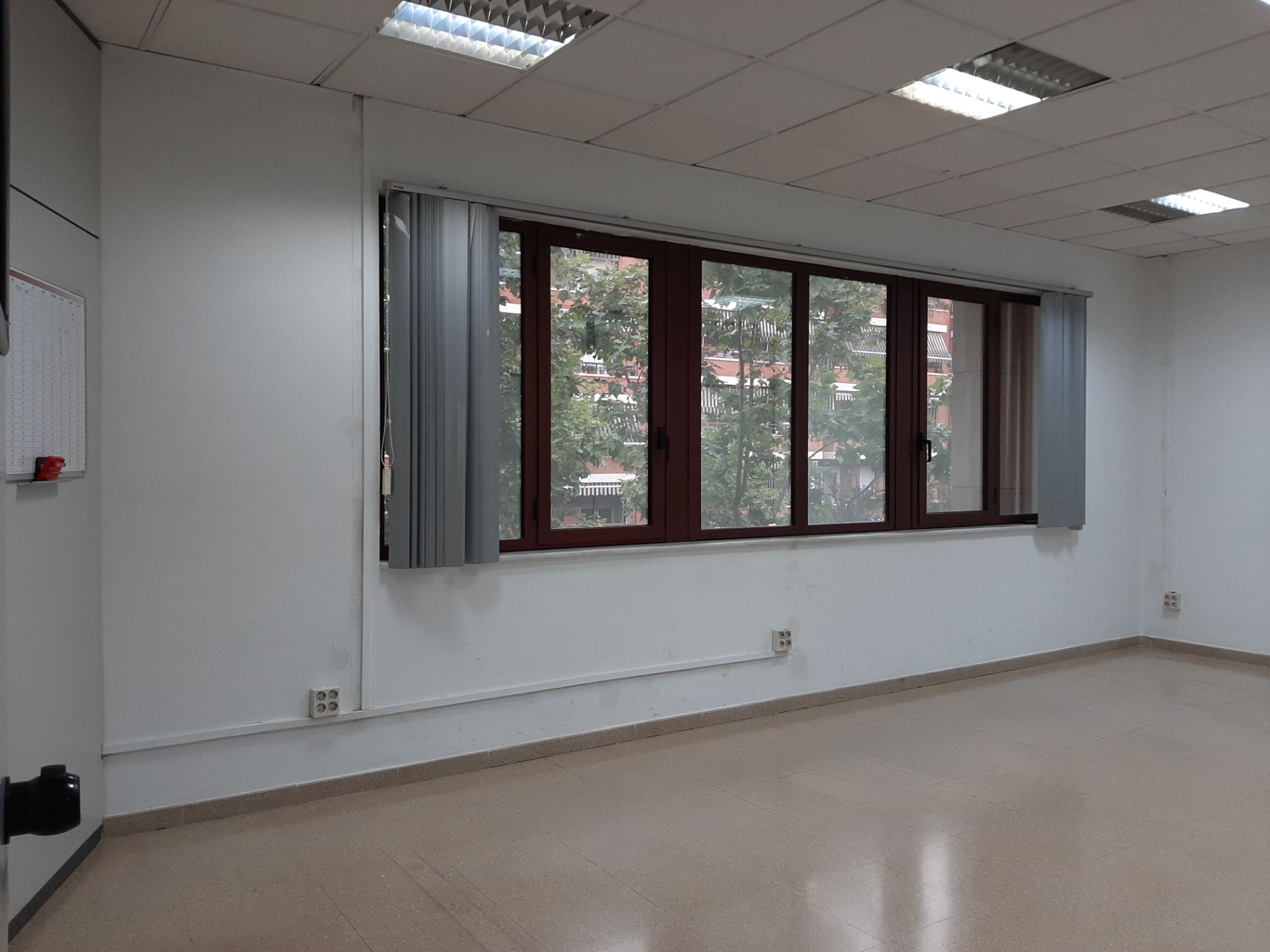 Office to rent in Cornellà de Llobregat