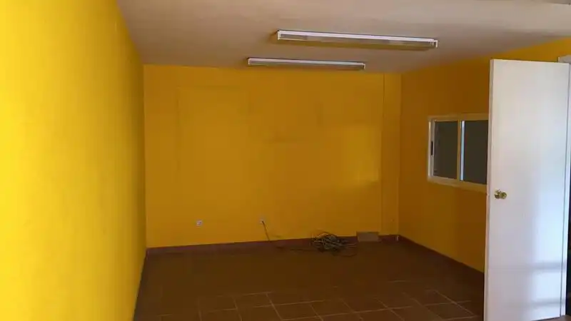Geschaftsraum zum Verkauf in Becquer, Cuatro Vientos