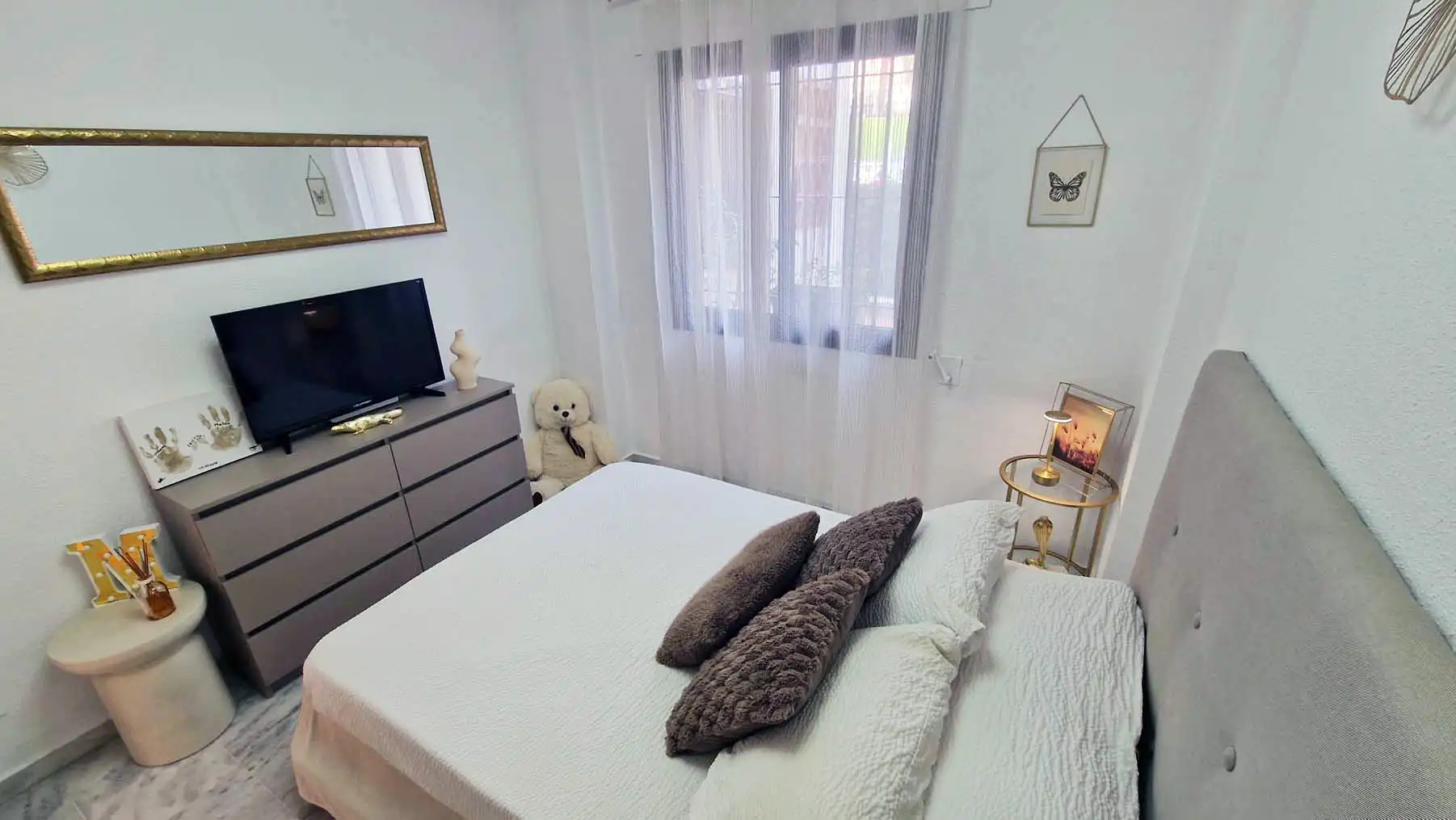 Dormitori de Pis en venda en Torremolinos amb Aire condicionat, Calefacció i Terrassa