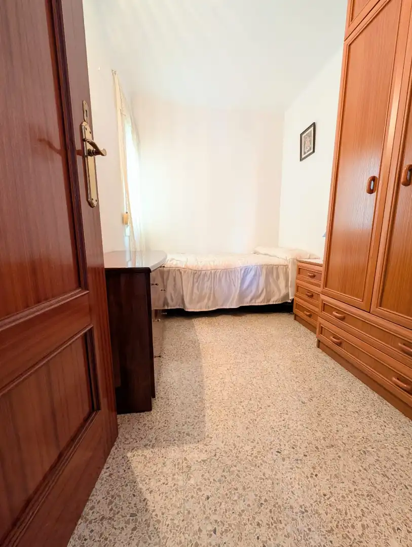 Habitación de Piso en venta en Badalona con Aire acondicionado, Amueblado y Balcón