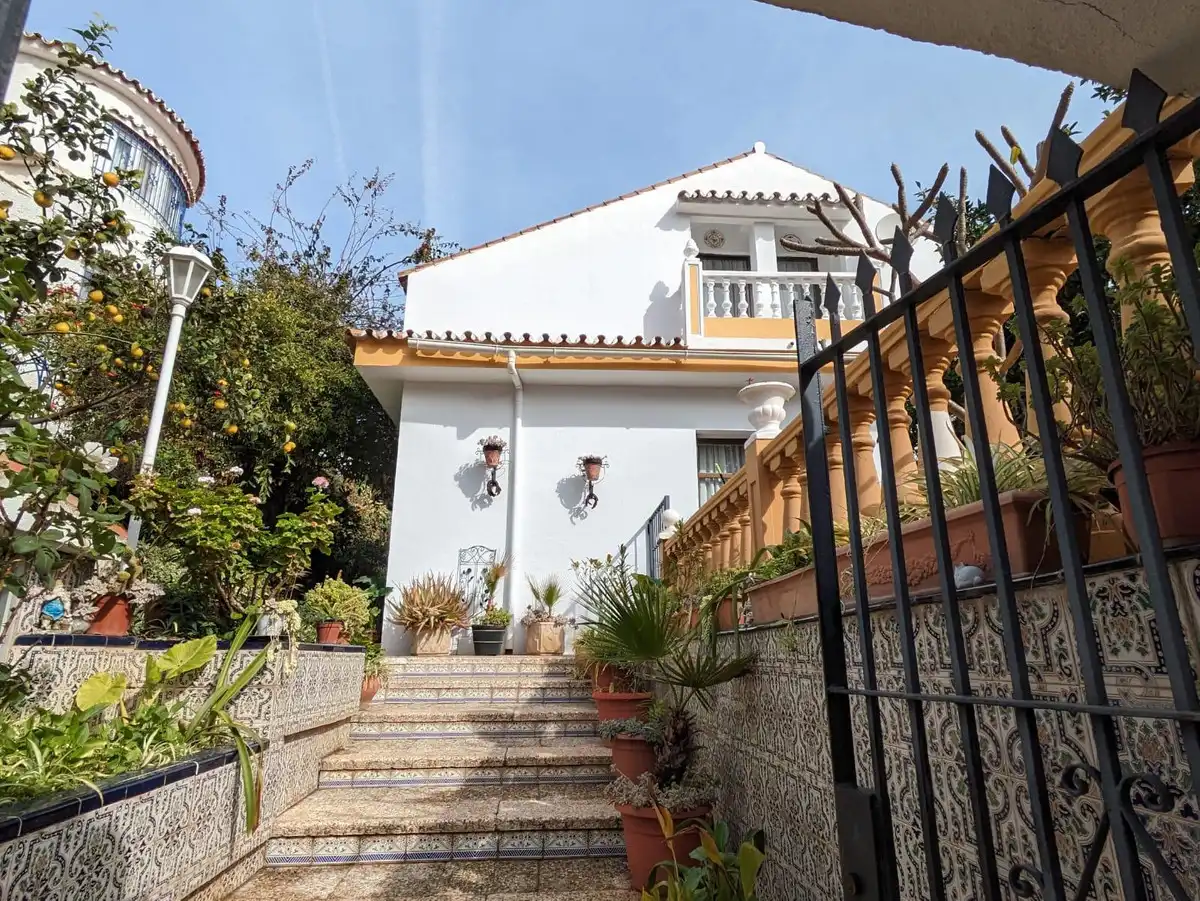 Exterior view of Houses for sale in Benalmádena  with Air Conditioner, Heating and Terrace
