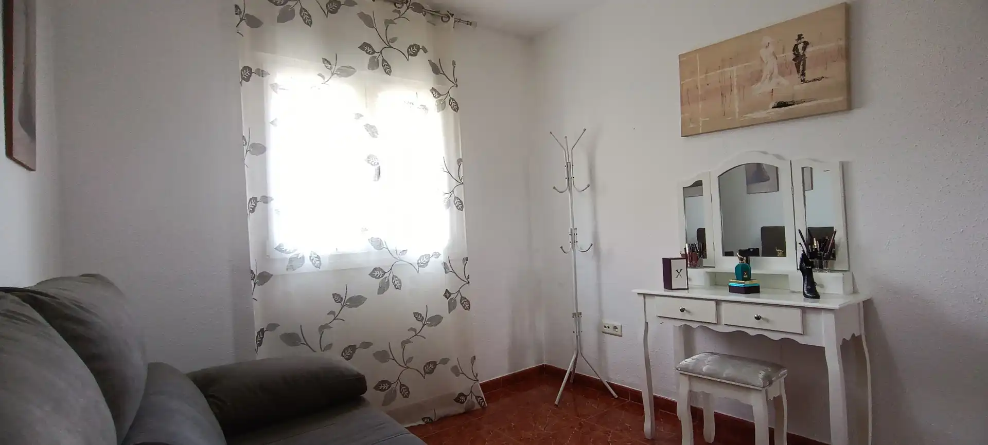 Schlafzimmer von Einfamilien-Reihenhaus zum Verkauf in Estepona mit Klimaanlage, Heizung und Terrasse