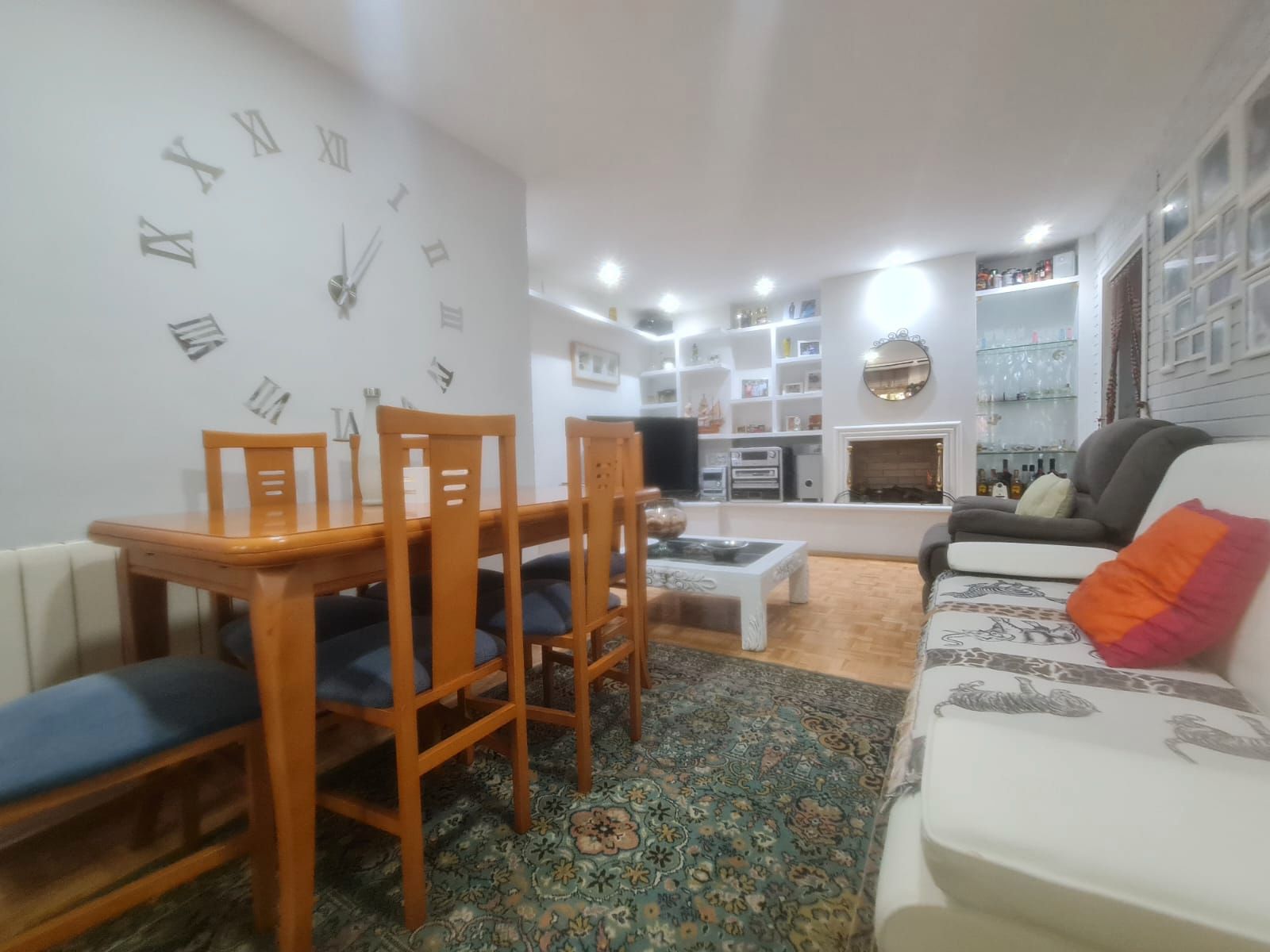 Piso en venta en Calle de Francia, Fuenlabrada II - El Molino