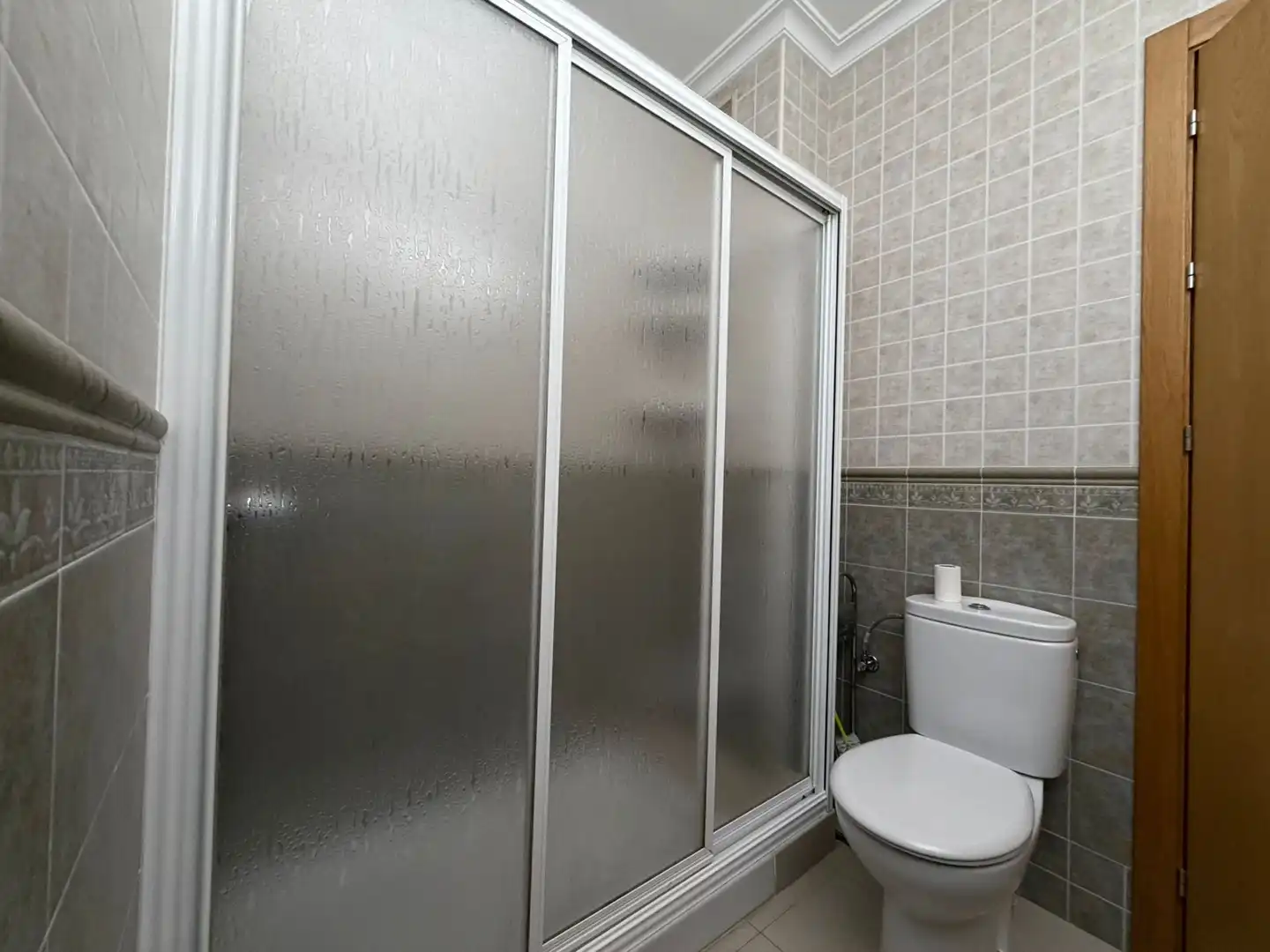 Bathroom of Flat for rent in Punta Umbría  with Furnished