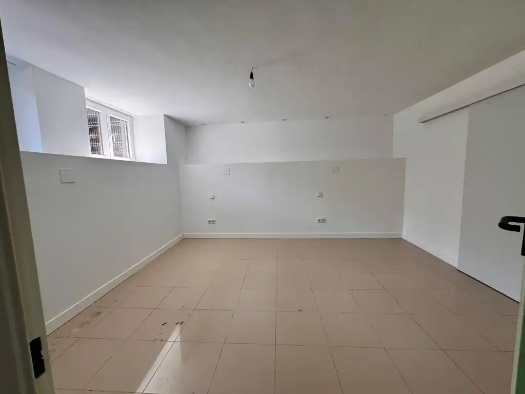 Ground floor for rent in Madrid, Madrid