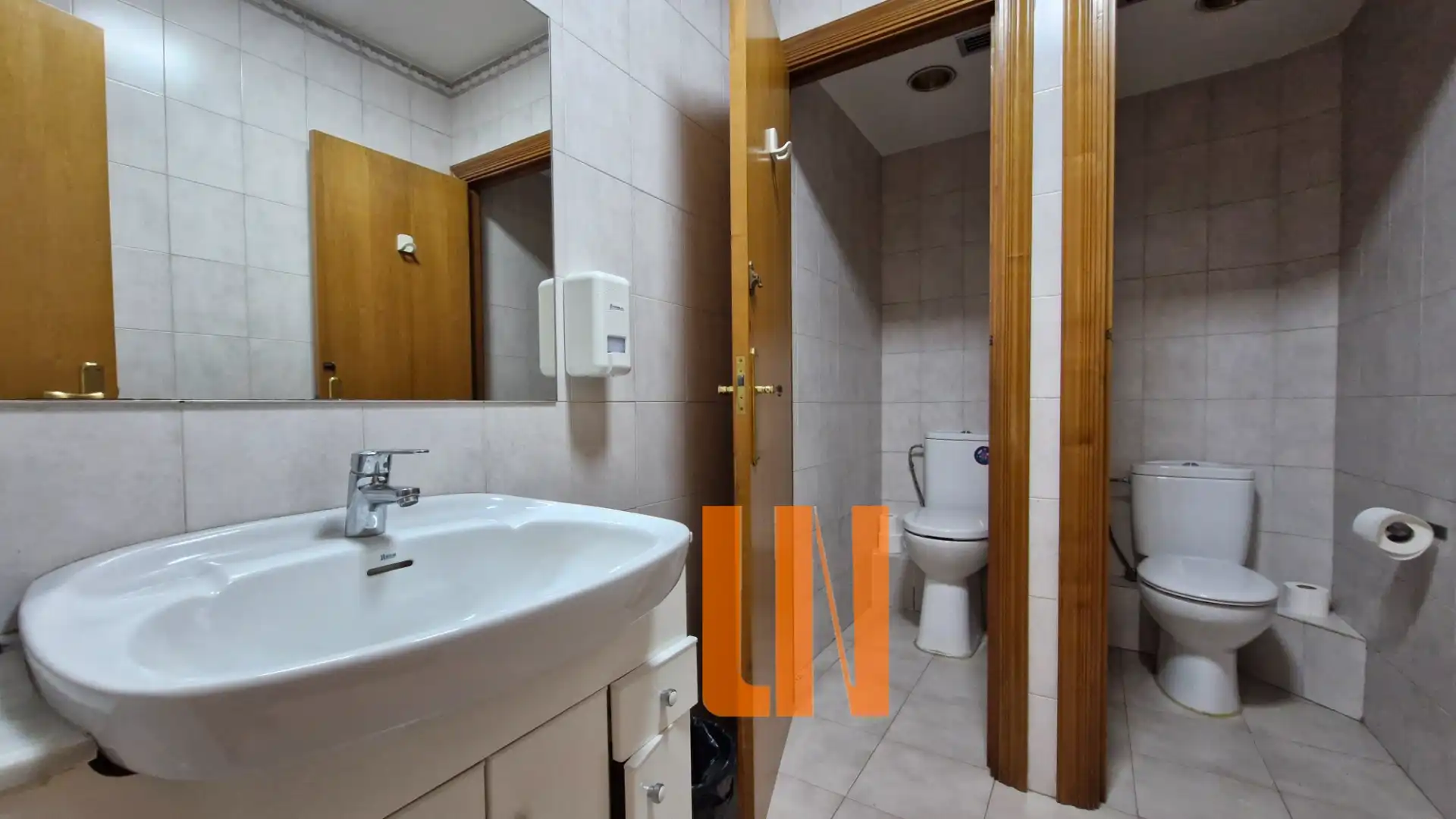 Business premises for sale in Rúa Costa Rica 5, imagen 12