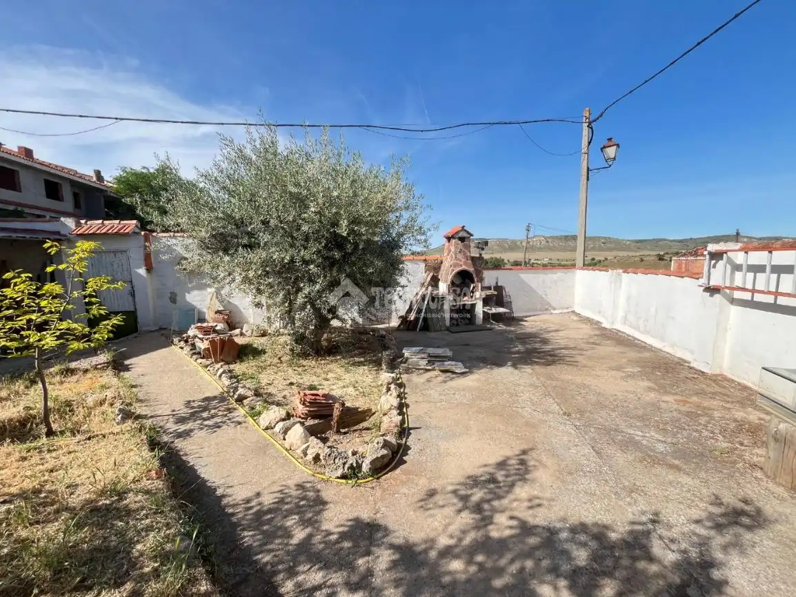 Wohnbaugrundstück zum Verkauf in Torres de la Alameda, imagen 5