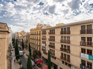 Pis amb ascensor en venda a Sant  Joan