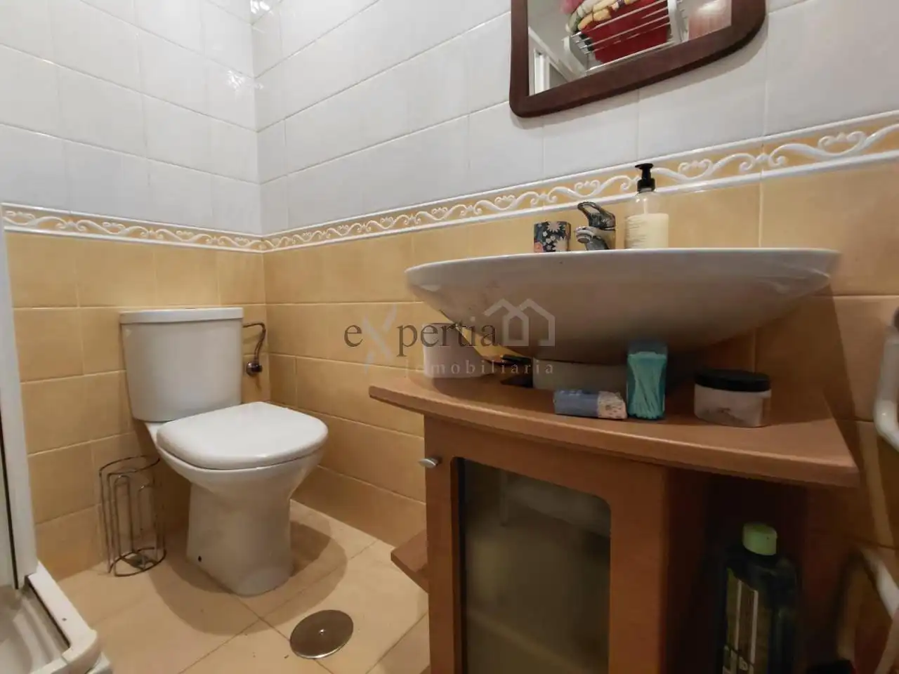 Bathroom of Flat for sale in A Pobra do Caramiñal  with Heating, Terrace and Storage room