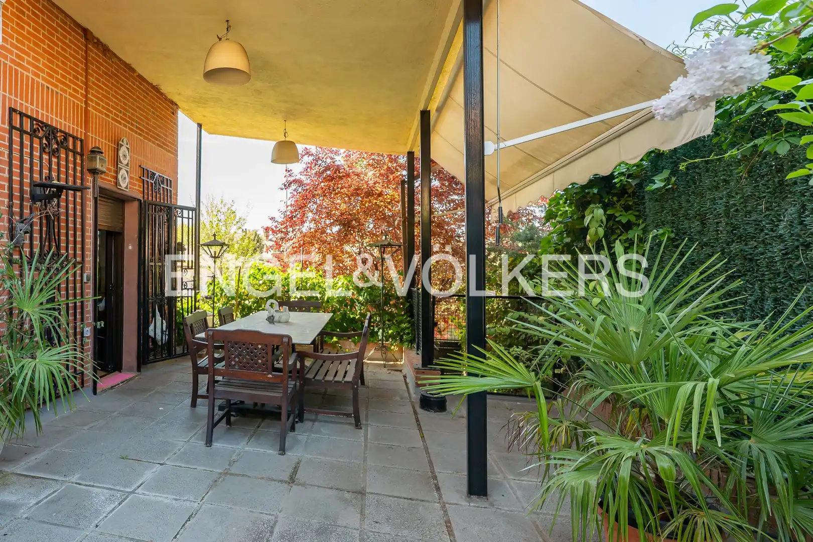 Terrace of Houses for sale in Madrid  with Air Conditioner, Heating and Private garden