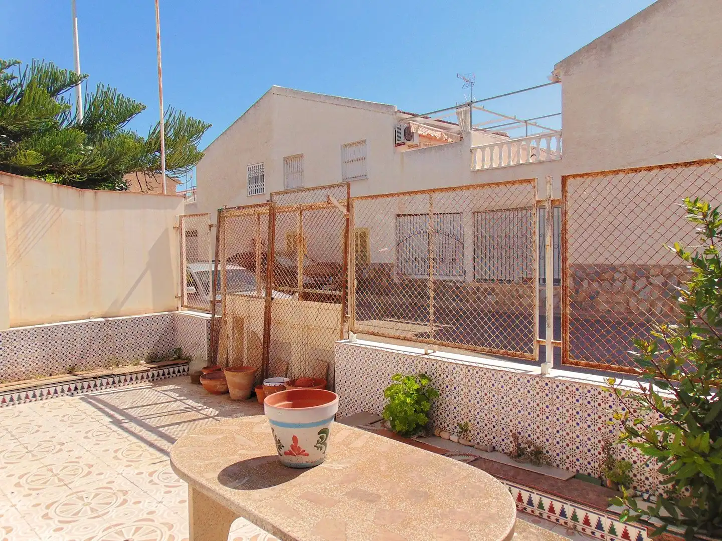 Vista exterior de Planta baja en venta en San Pedro del Pinatar con Jardín privado, Terraza y Trastero
