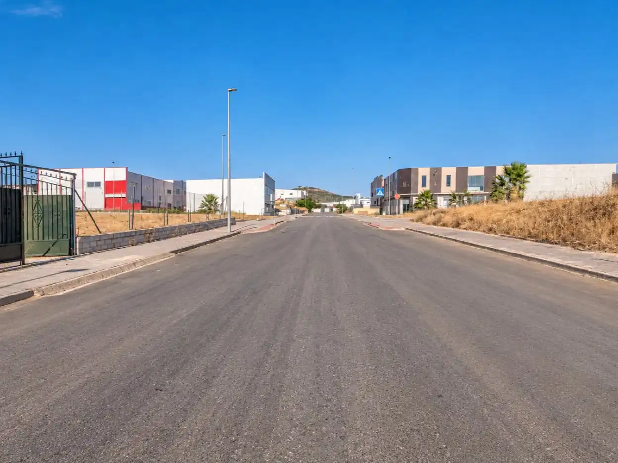 Vista exterior de Terreno industrial en venta en Las Vegas - Campoaras