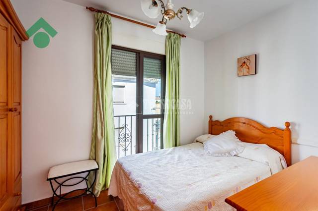 Casa adosada en Venta en Frigiliana