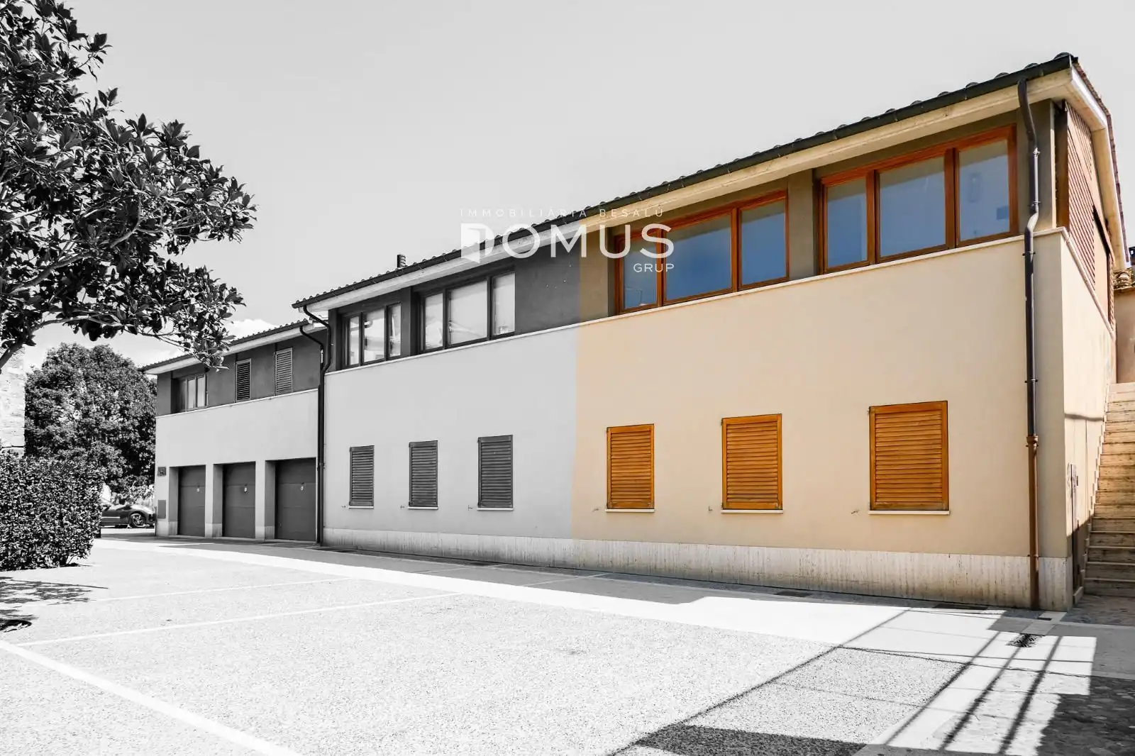 Exterior view of Houses for sale in Besalú  with Air Conditioner, Heating and Parquet flooring