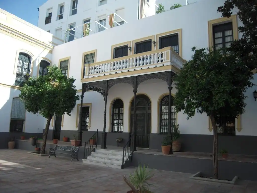 Vista exterior de Piso en venta en Sevilla con Balcón y Jacuzzi