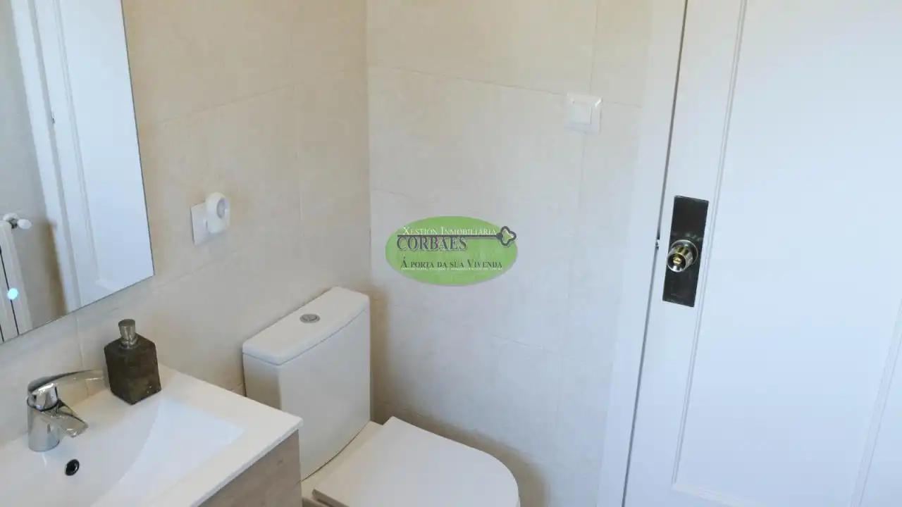 Baño de Casa o chalet en venta en Ourense Capital  con Calefacción, Jardín privado y Terraza