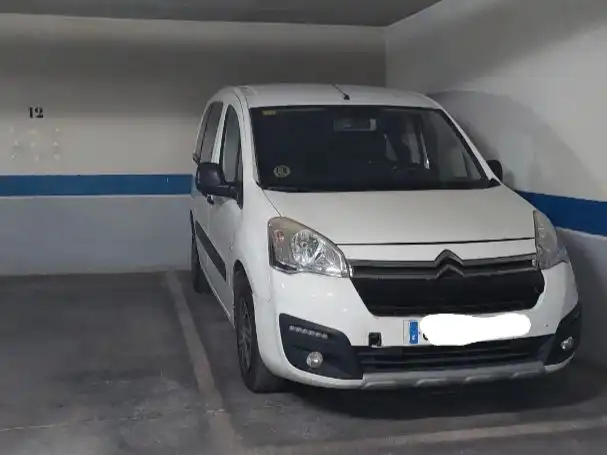 Parking of Garage for rent in Armilla
