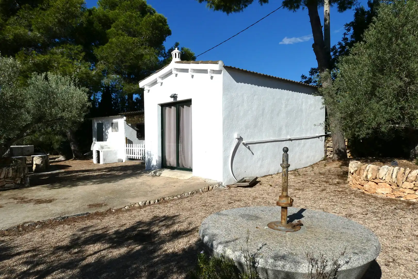 Vista exterior de Finca rústica en venda en L'Ampolla amb Aire condicionat, Jardí privat i Piscina
