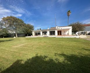 Exterior view of House or chalet for sale in El Puerto de Santa María  with Air Conditioner, Terrace and Swimming Pool