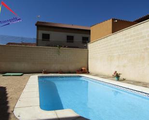 Swimming pool of Single-family semi-detached for sale in Hontanares de Eresma  with Heating, Terrace and Swimming Pool