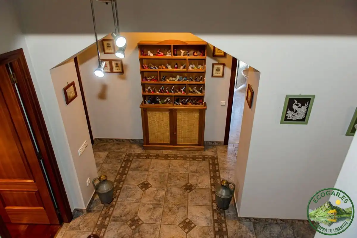 Casa o xalet en venda en Torre del Bierzo amb Aire condicionat, Calefacció i Jardí privat