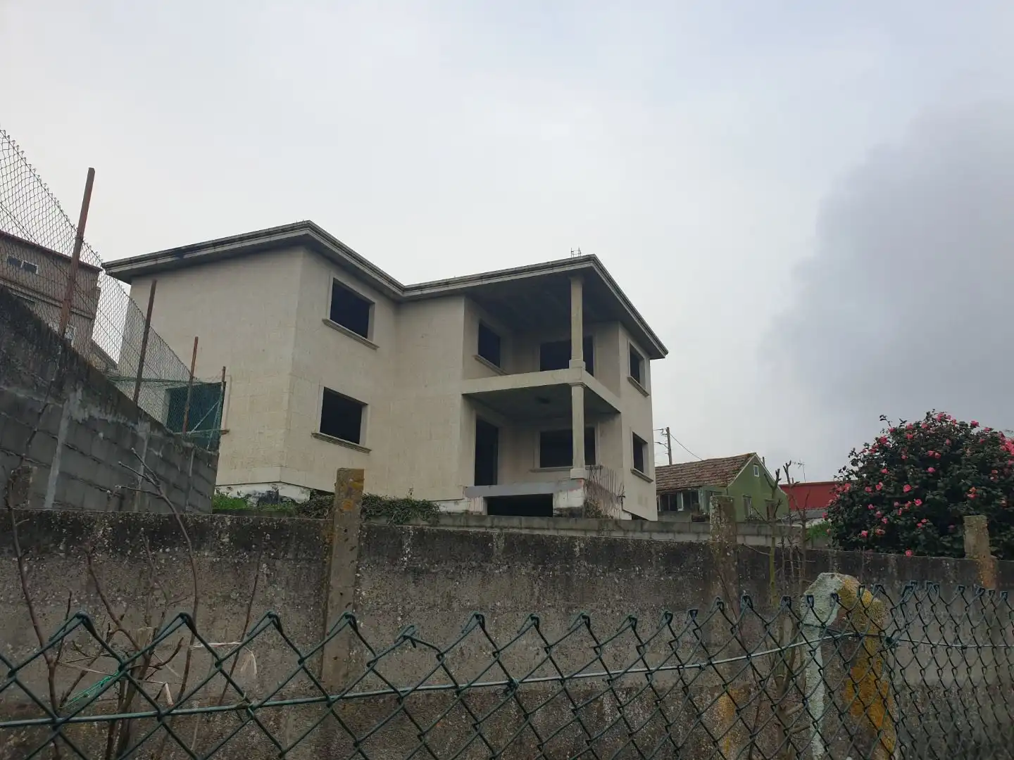 Vista exterior de Casa o chalet en venta en Vigo  con Balcón