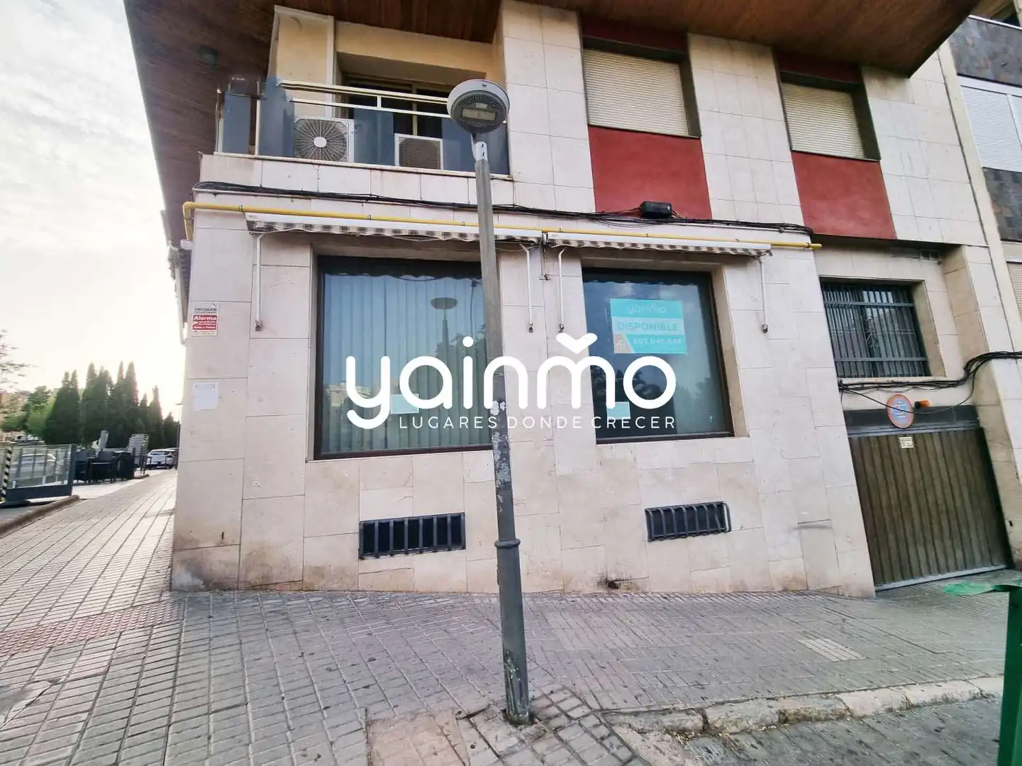 Business premises for sale in Jaén - Calle Sefarad