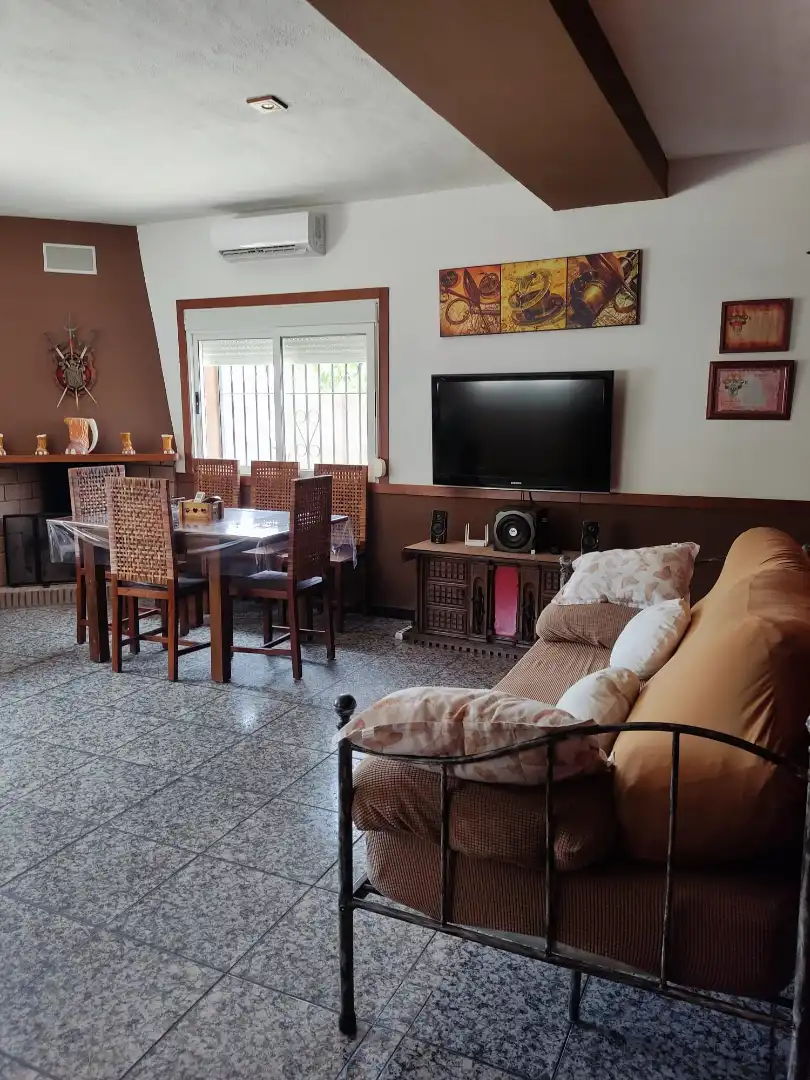 Sala d'estar de Casa o xalet en venda en Cullera amb Aire condicionat, Jardí privat i Terrassa