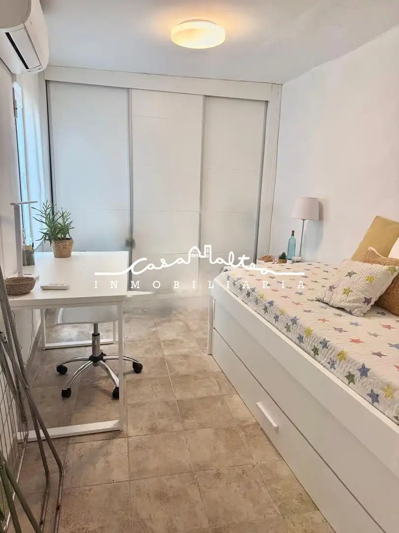 Habitación de Planta baja en venta en Altea con Aire acondicionado, Terraza y Amueblado