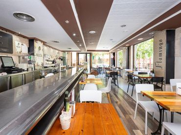 Business premises for sale in Avenida de Madrid 90