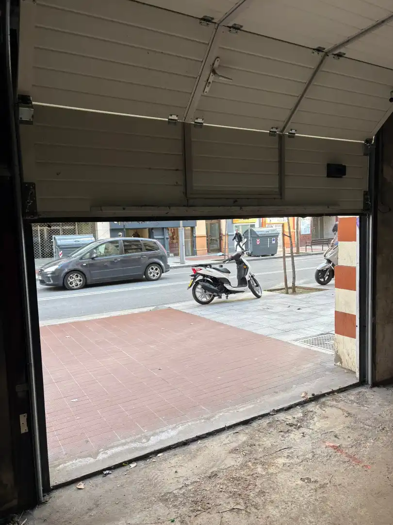 Local comercial en venta en Avenida de Colón 4, imagen 14
