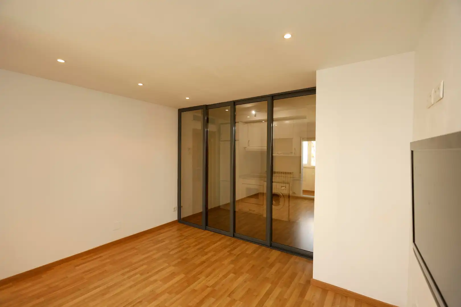 Apartamento en venta en Zaragoza con Aire acondicionado, Calefacción y Horno