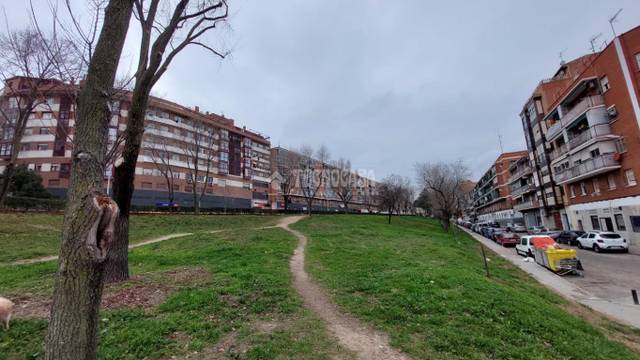 Garaje en Venta en Los Cármenes