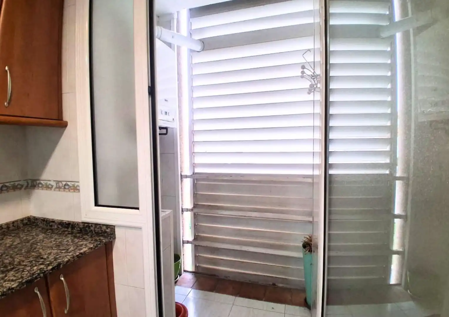 Habitación de Piso en venta en Sabadell con Calefacción