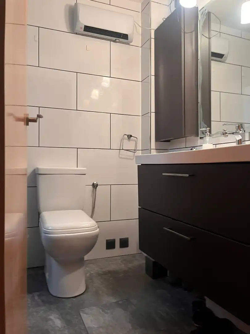 Baño de Piso en venta en Lleida con Calefacción, Parquet y Amueblado