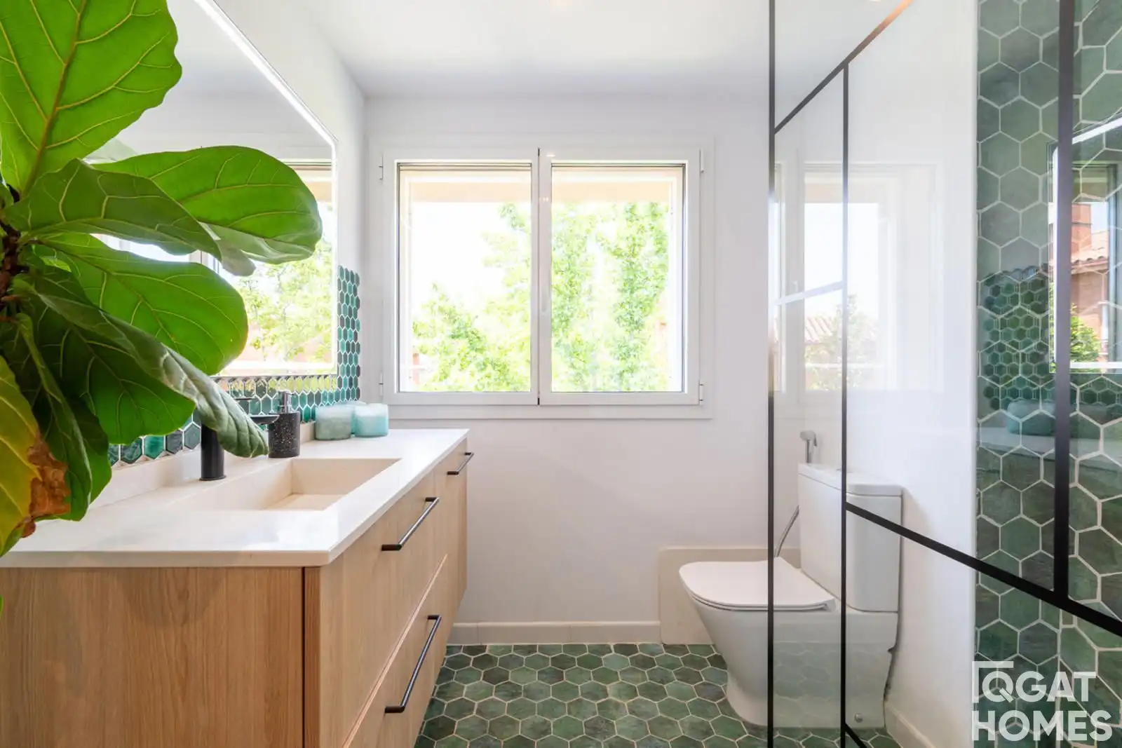 Baño de Casa adosada en venta en Sant Cugat del Vallès con Aire acondicionado, Calefacción y Trastero