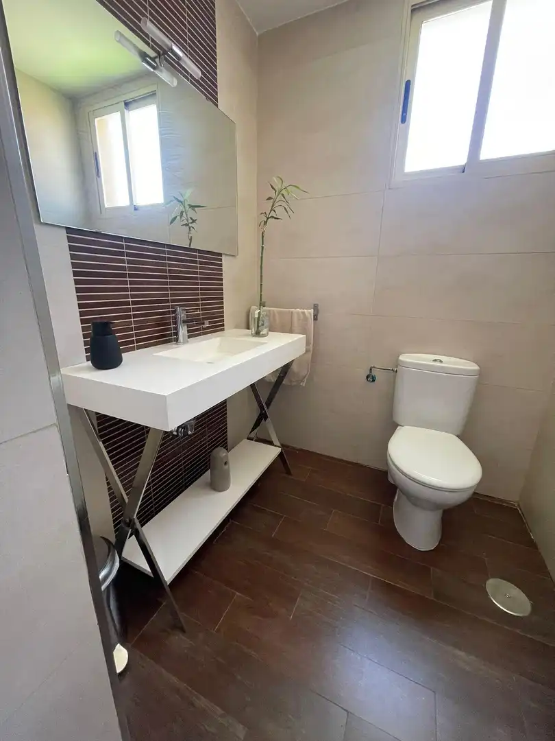 Baño de Ático en venta en Hellín con Aire acondicionado, Jardín privado y Terraza
