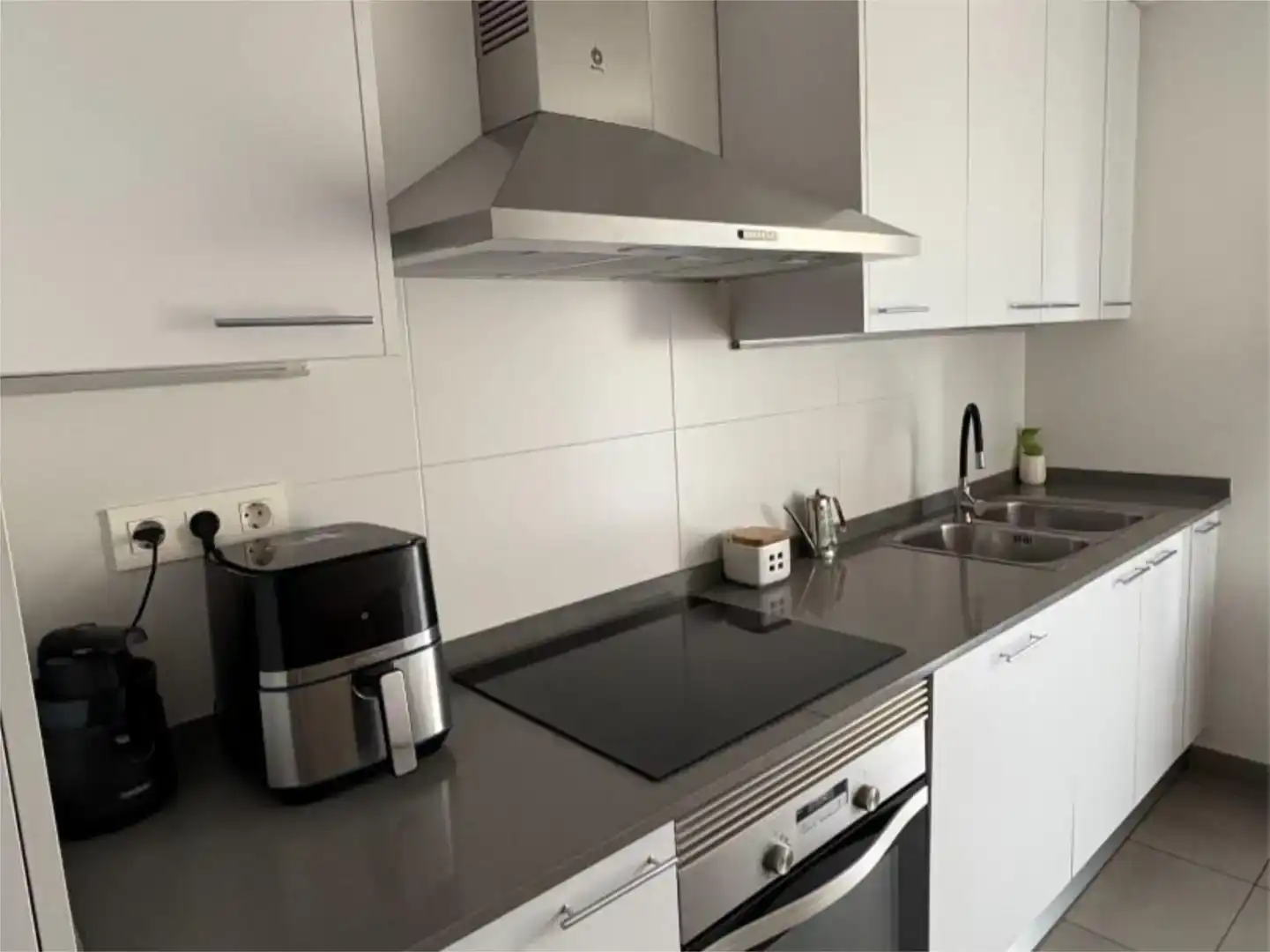 Kitchen of Flat for sale in Sabadell  with Air Conditioner and Swimming Pool